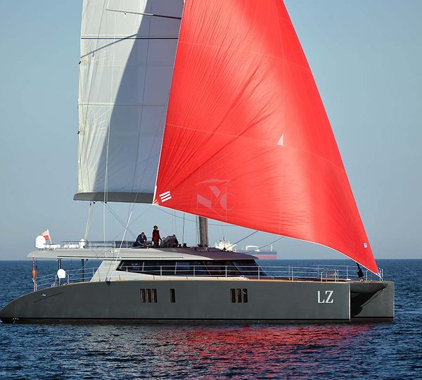 Sunreef Catamaran LUCY Z - Sailing