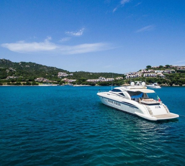 Superyacht ALLIE