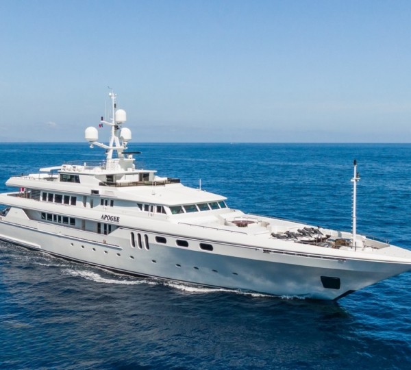Superyacht APOGEE