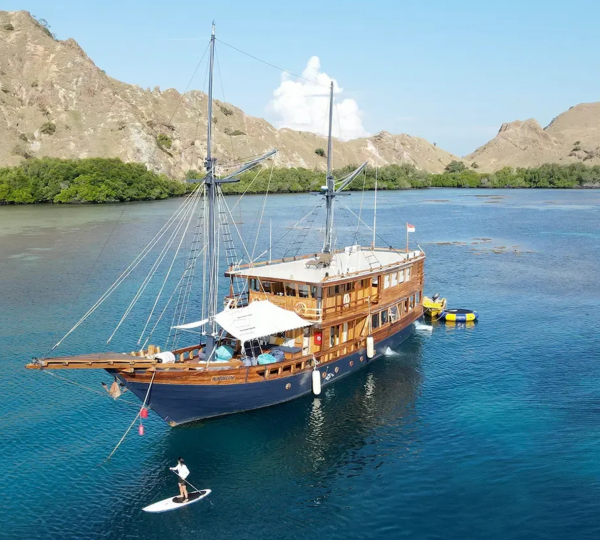Superyacht AUGUSTINE PHINISI