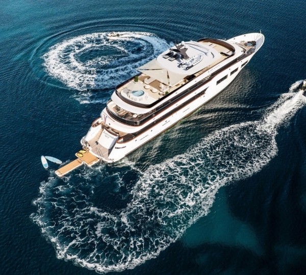 Superyacht Black Swan