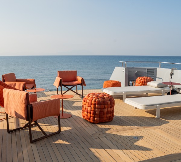 Superyacht CARMEN Aft Beach Club