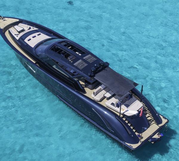 Superyacht DOUBLE U