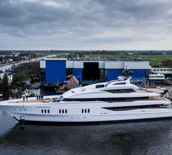 Superyacht GALINA Project 819 