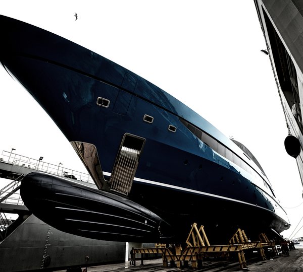 Superyacht GO At Her Launch - Turquoise Yachts - Bulb