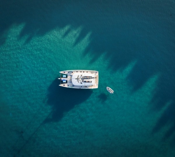 Superyacht LA DESIRADE