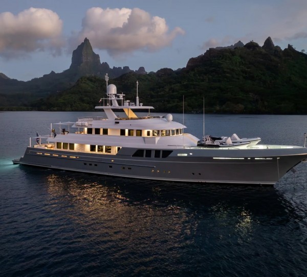 Superyacht LIMITED RISKS