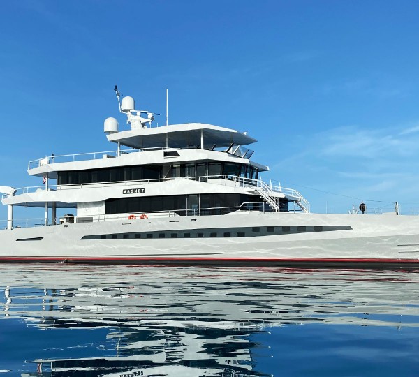Superyacht MAGNET © Metal Shark Yachts