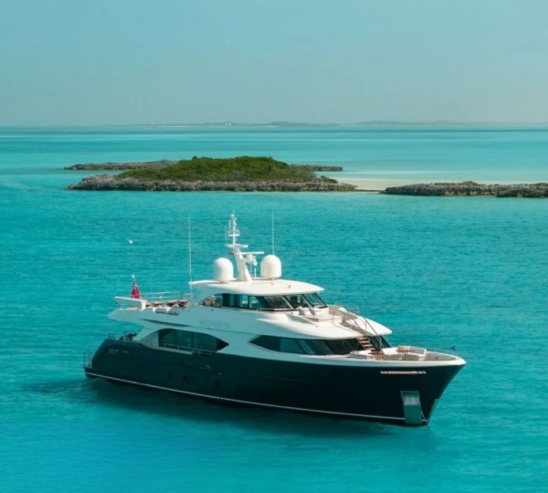 Superyacht MIDNIGHT SAGA