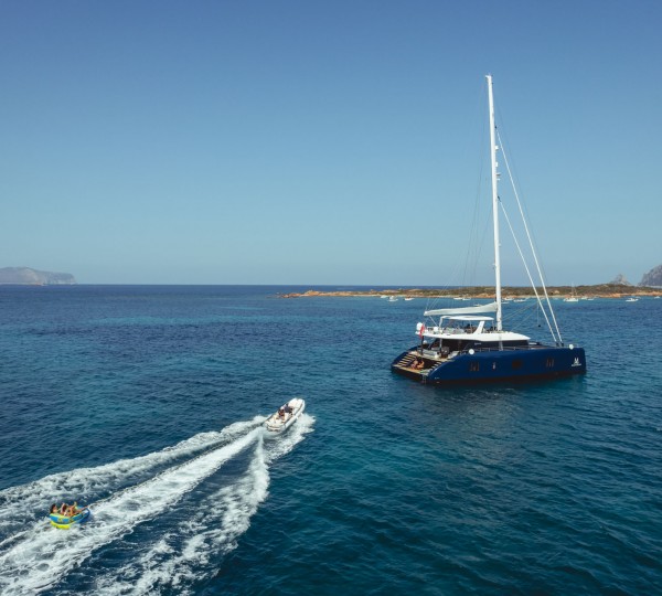 Superyacht MISCHIEVOUS