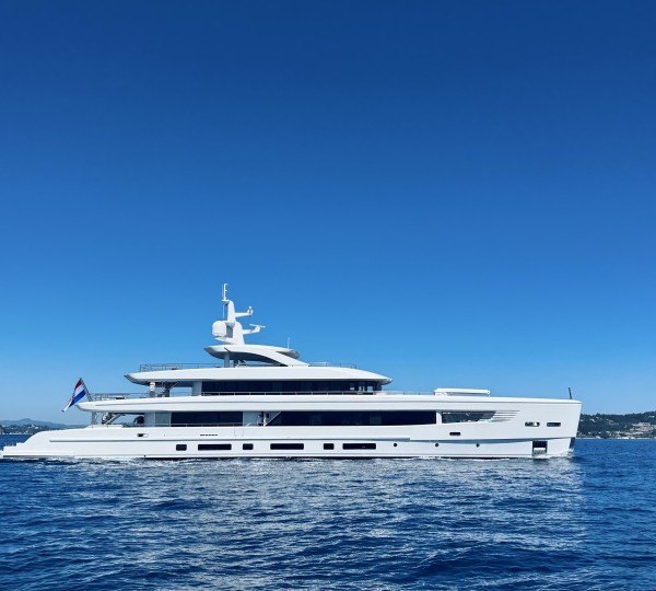 Superyacht ORIY