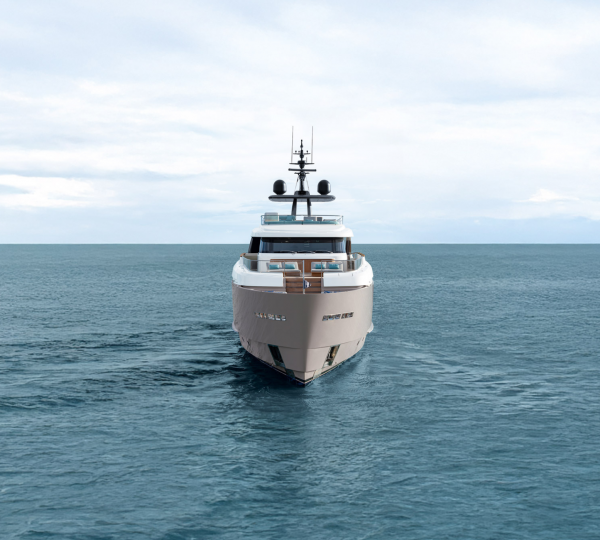 Superyacht REGINE