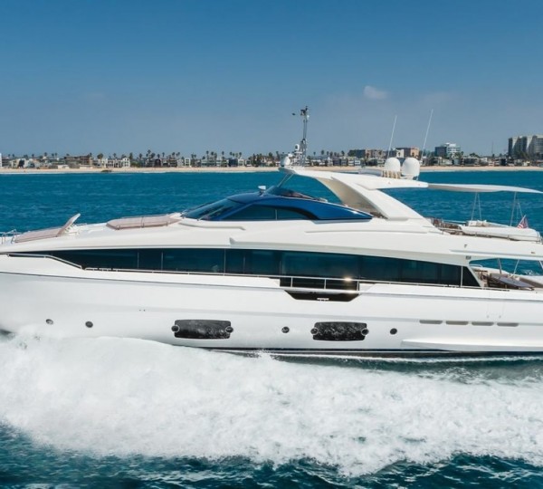 Superyacht SOL SHINE