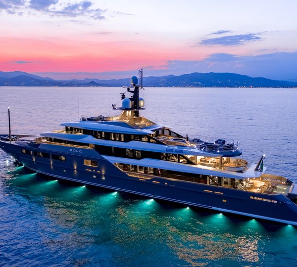 Superyacht SOLO By Tankoa With Lights