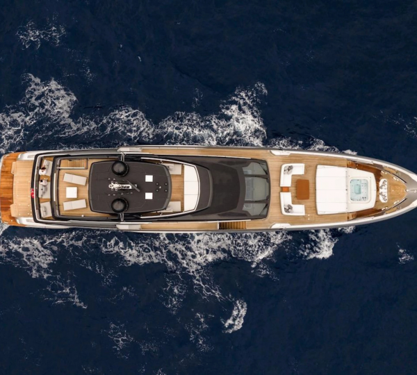 Superyacht TASTY WAVES