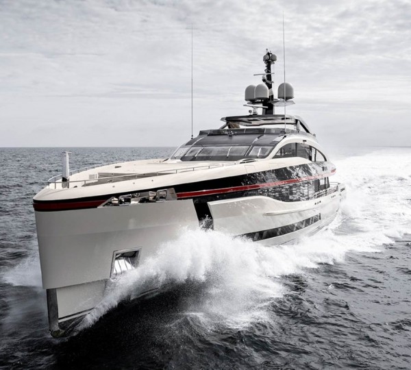 Superyacht Ultra G