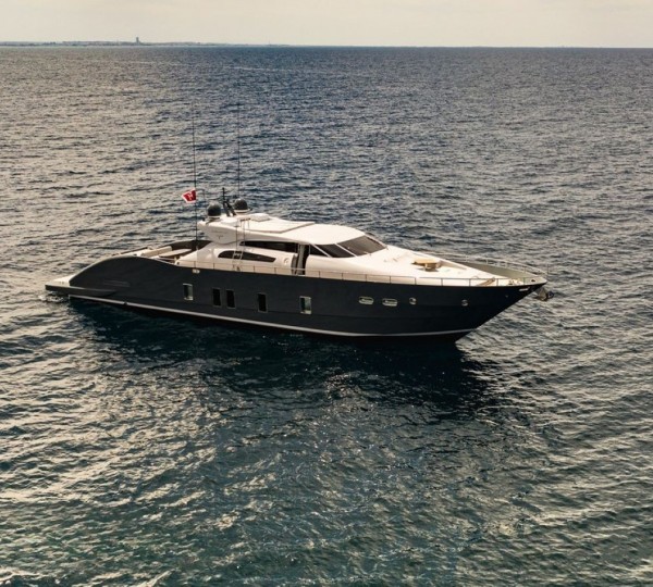 Superyacht VEVEKOS