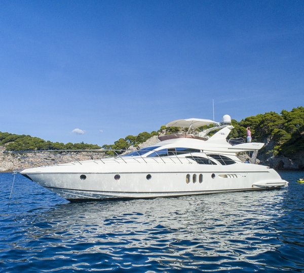 TAMARA L Azimut yacht - Main shot