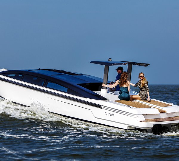 Tender To 73m CRN Yacht