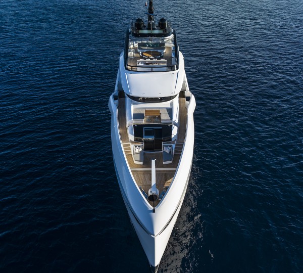 UV II Yacht Bow