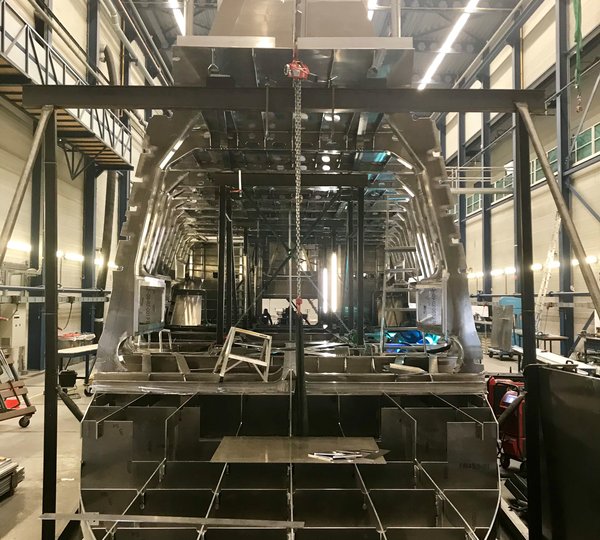 Under Construction - Hull