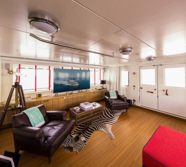 Upper Saloon - Upper Deck