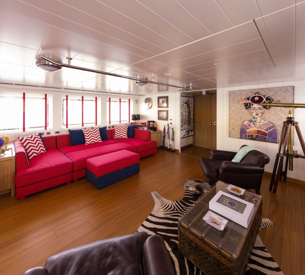 Upper Saloon 2 - Upper Deck