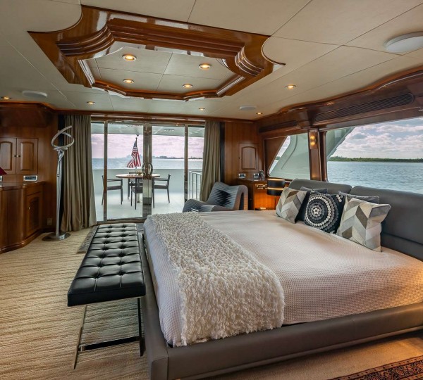 Upper Deck VIP Cabin