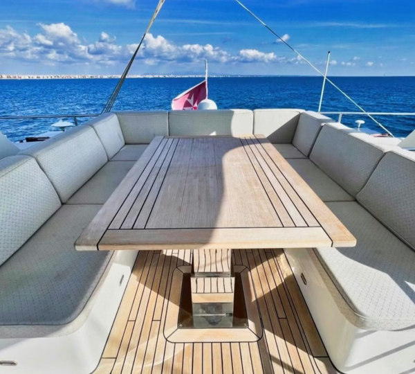Upperdeck Dining Area