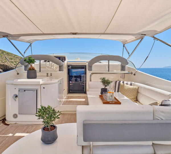 Upperdeck Relaxation Area
