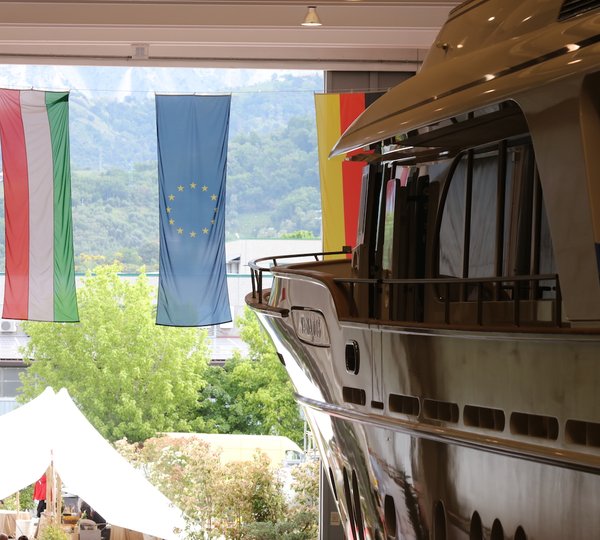 VANADIS Leaving Shed