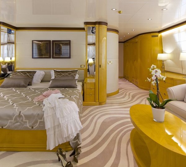 VIP Cabin
