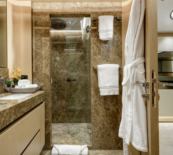 VIP Double Suite Bathroom