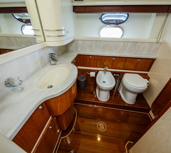 VIP Ensuite Bathroom