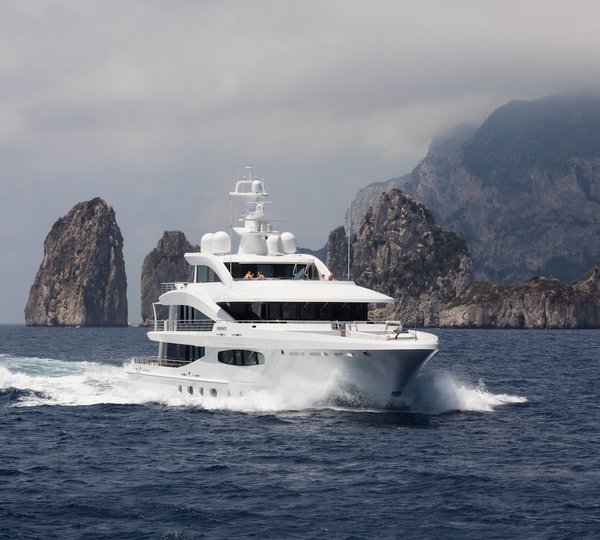 VOLPINI 2 Cruising The Mediterranean