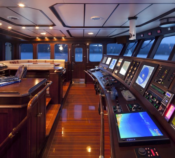 Wheelhouse Deck - Sky Bridge