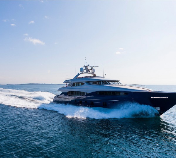 Vulcan 46 sistership By Vicem Yachts