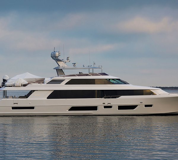 Westport 112 Superyacht - Sistership To Westport 7762