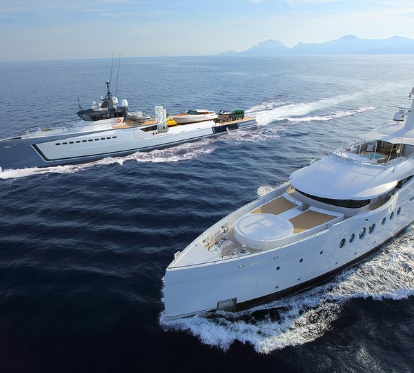 YS5009 With A Mother Ship