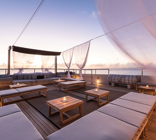 Yacht 'Mariu' Sundeck