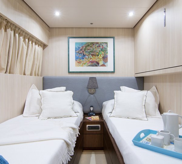 Yacht ACIONNA By San Lorenzo - 17