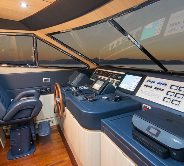 Yacht ACIONNA By San Lorenzo - 3