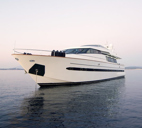 Yacht ACIONNA By San Lorenzo - 37