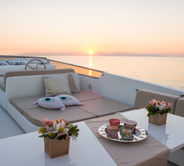 Yacht ACIONNA By San Lorenzo - Sunset