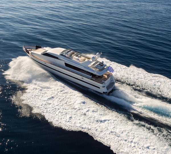 Yacht ACIONNA By San Lorenzo - Up
