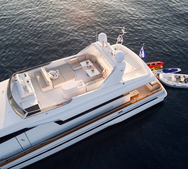 Yacht ACIONNA By San Lorenzo -1 6