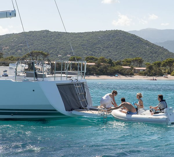 Yacht Amandine - Jeanneau 64 Fun In France