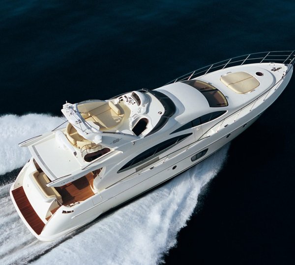 Yacht Beauty By Azimut