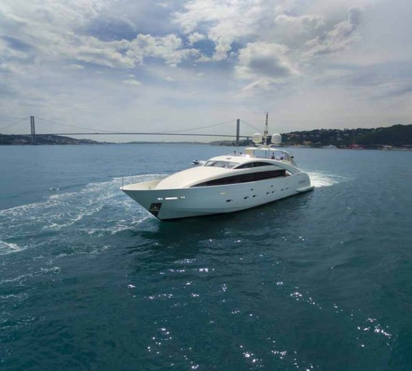 Yacht CANPARK By ISA Ancona