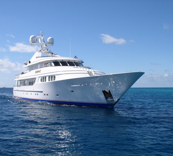 Yacht Day Break By Feadship - Bow